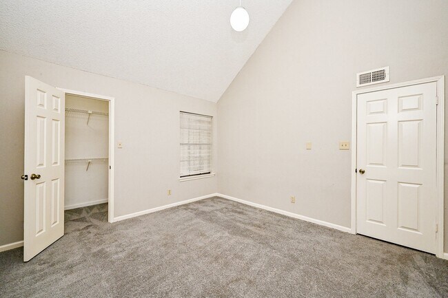 Foto del edificio - 2300 Old Spanish Trl