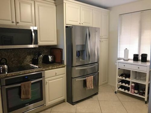 Building Photo - 2811 Village Blvd