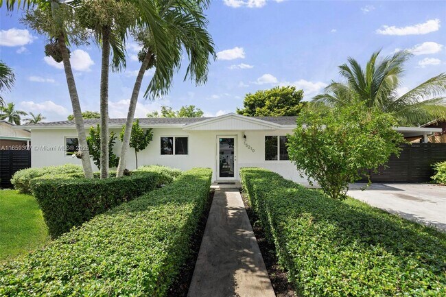 Foto del edificio - 15210 SW 304th St