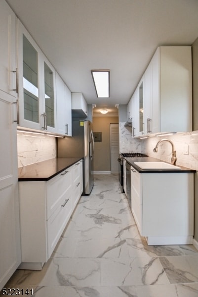 Building Photo - 1 River Rd