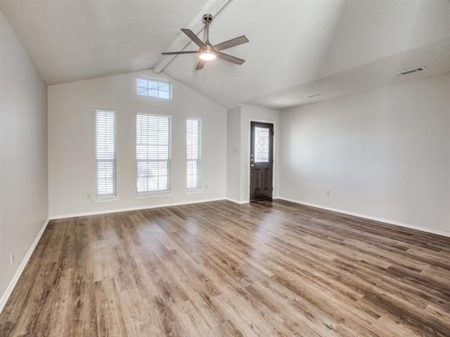 Foto del edificio - 2097 Quarter Horse Ln