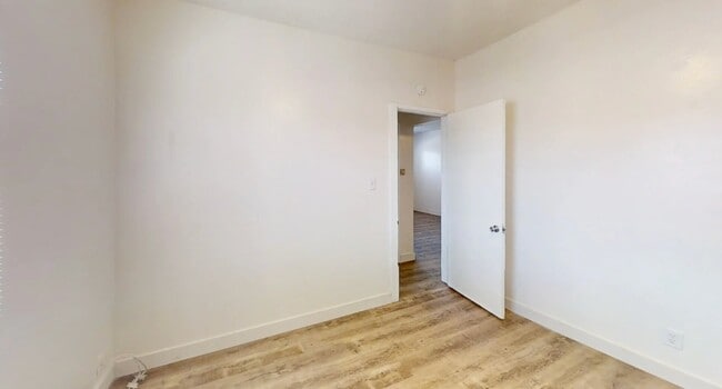 Building Photo - 3348 Santa Fe Ave