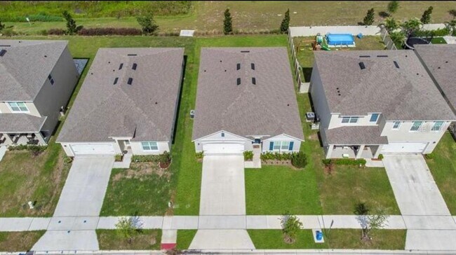 Foto del edificio - 5327 Timberland Ave