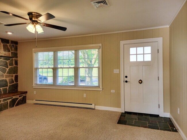 Foto del edificio - 2132 Kramer Mill Rd