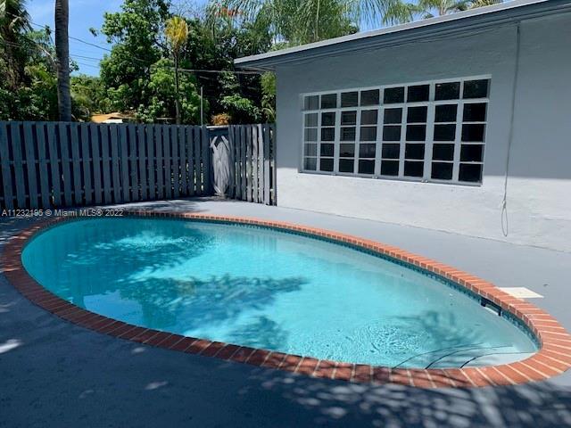 Foto del edificio - 11801 NE 11th Ave