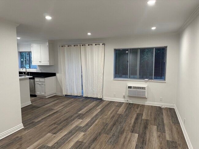 Foto del edificio - 9131 Cattaraugus Ave