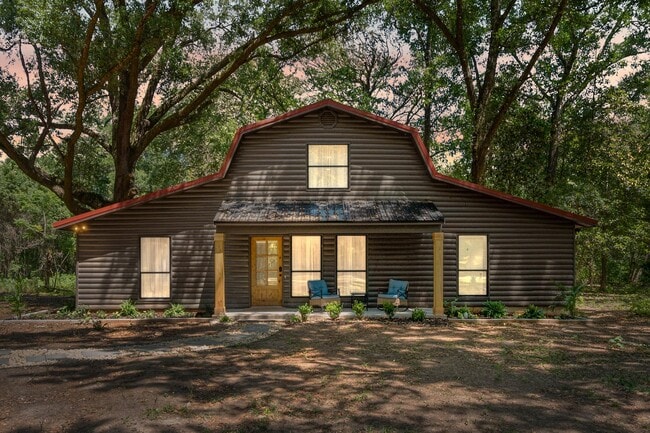 Building Photo - 12880 Co Rd 49