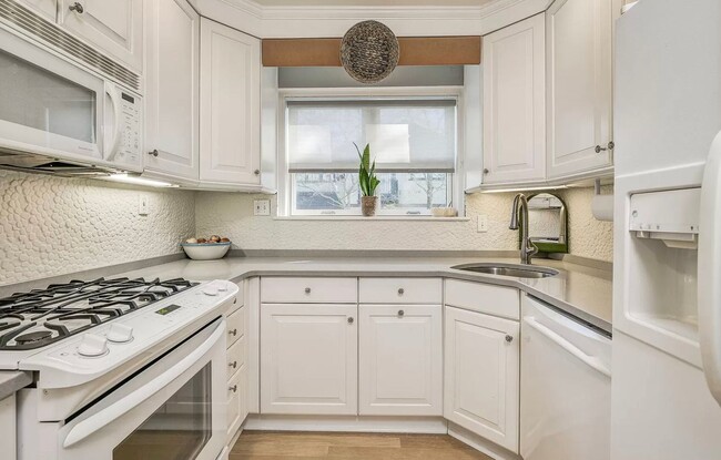 Foto del edificio - Sassy on Sangamore - 3 BED + 2 FB Av. Earl...