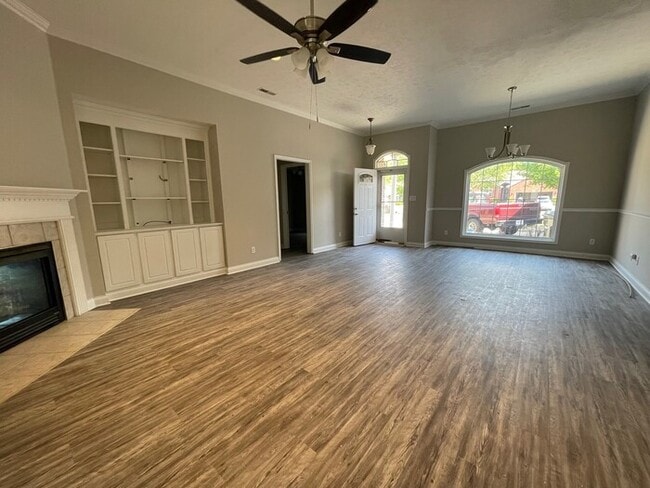 Building Photo - 3BD/2BA Single Family Home