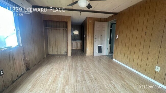 Foto del edificio - 11829 Leeward Pl