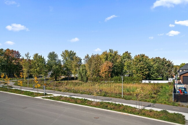 Building Photo - Quai De la Gare Sainte-Rose - Phase 1
