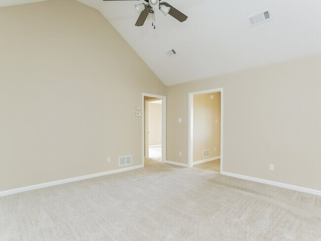 Foto del edificio - 35 Willow Crest Dr
