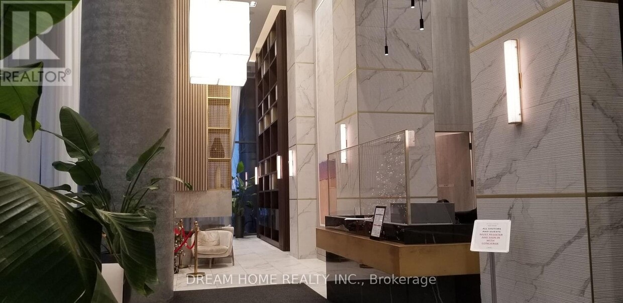 Photo principale - 950 Portage Pkwy