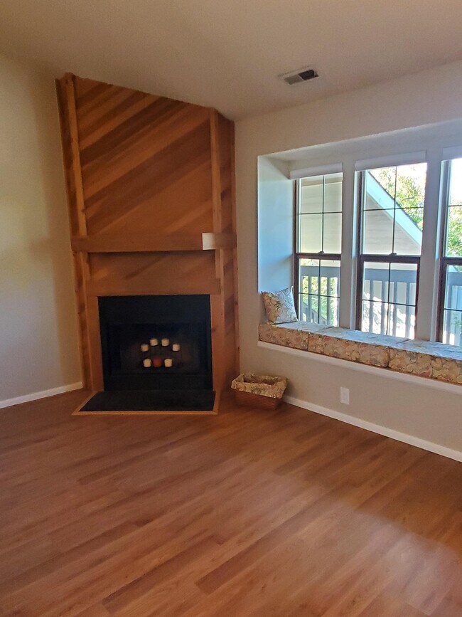 7683 S Steele St Unit 10, Centennial, CO 80122 Condo for Rent in