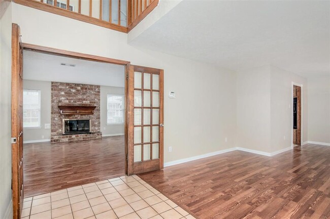 Building Photo - 2926 Brookdale Dr