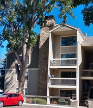 Building Photo - 4866 S Dudley St