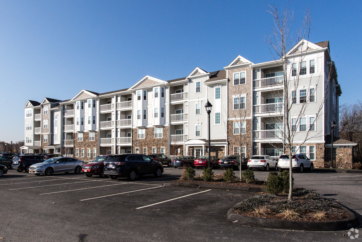 Woodstone Crossing - Apartments in South Weymouth, MA | Apartments.com