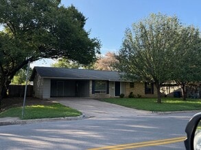 Building Photo - 8211 Rockwood Ln