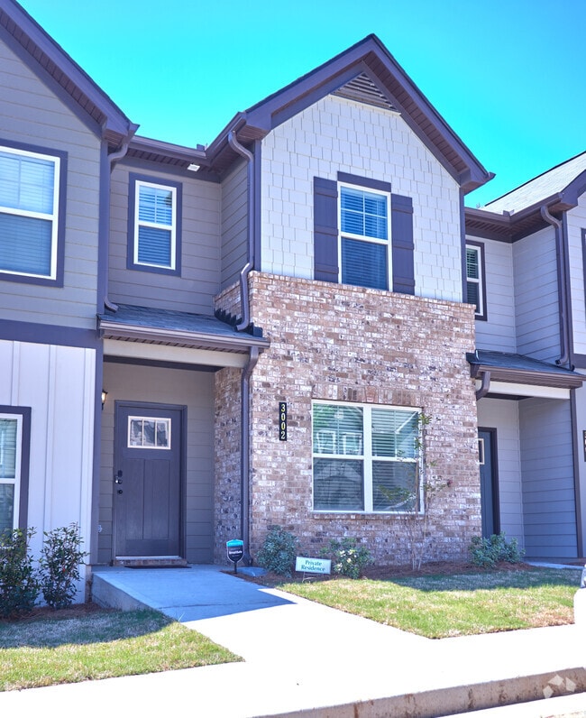 Building Photo - Room in Townhome on Bayrose Cir