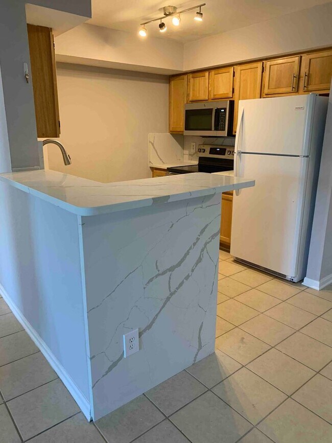 Foto del edificio - Newly Upgraded and Spacious 2B/2B Unfurnished Condo near Beach in Destin!