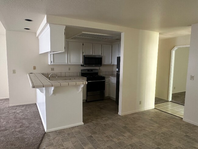 Building Photo - 1035 Cordelia Ct