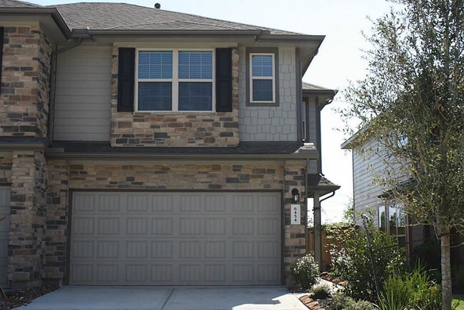 Building Photo - 6454 Calgary Woods Ln