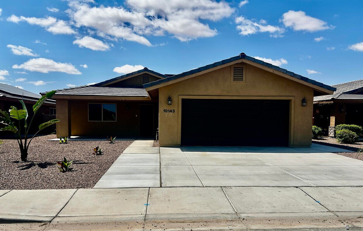 Foto principal - 10143 E 33rd St