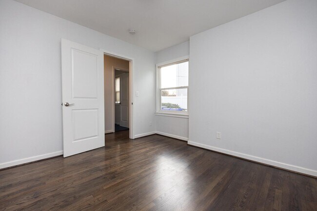 Foto del edificio - 4550 NE 14th Pl
