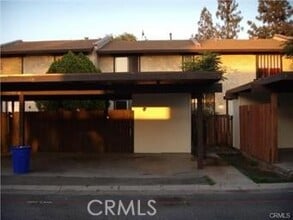 Building Photo - 7969 Pinehurst Dr