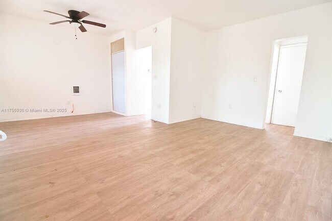 Foto del edificio - 2170 NW Flagler Terrace