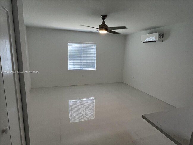 Foto del edificio - 29905 SW 149th Ct