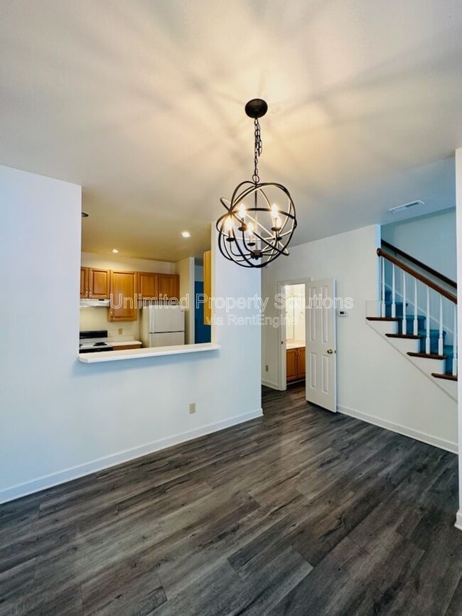 Building Photo - 5813 Wrightsville Ave