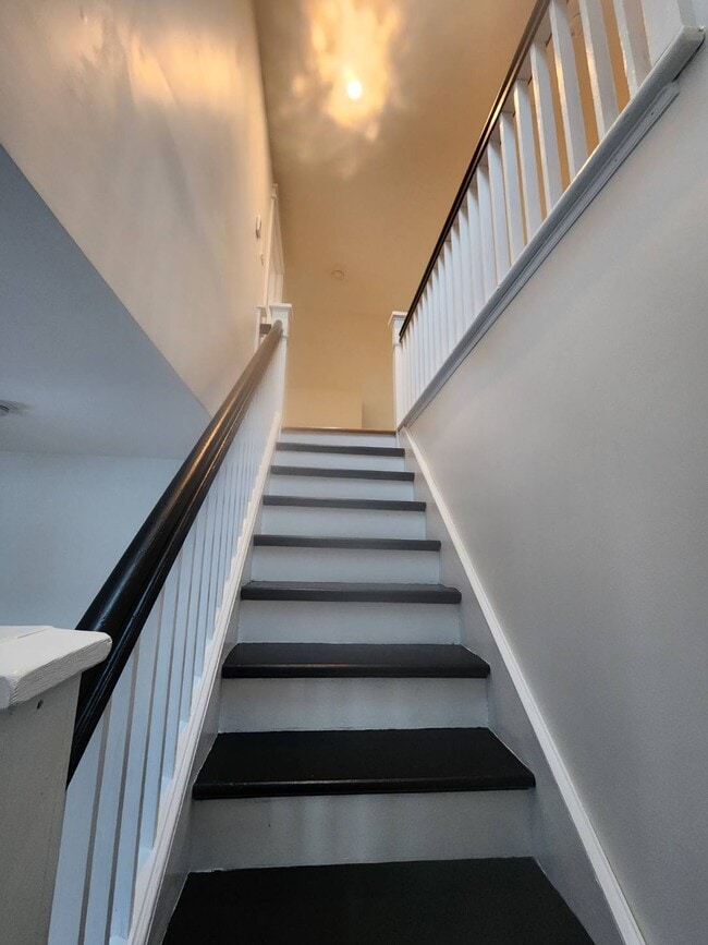 Photo du bâtiment - 12 Woodbury Dr