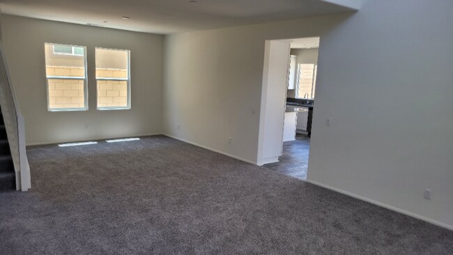 Building Photo - 12978 Echo Vly St