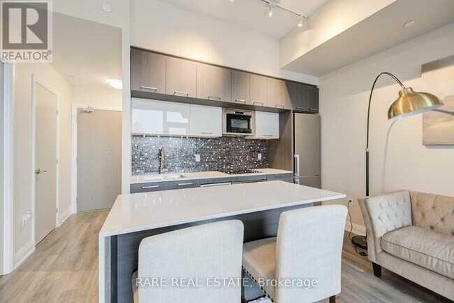 Building Photo - 4800 Hwy 7