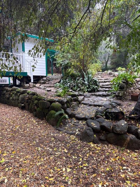 Foto del edificio - 14411 Big Basin Wy