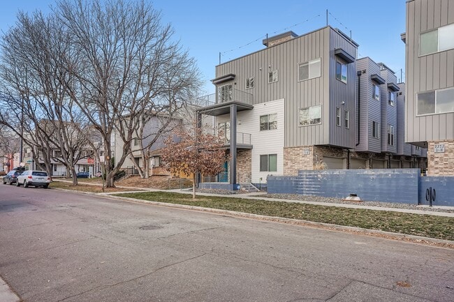 Photo - 2739 W 24th Ave Townhome
