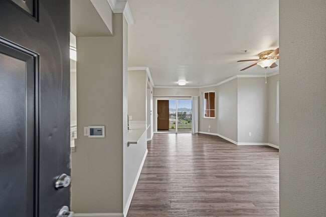 Tu nuevo hogar encarna estilo, espacio y comodidad, todo en un solo lugar. - The Tides