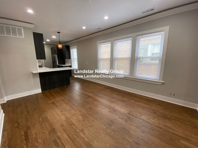 Building Photo - 6141 N Meade Ave
