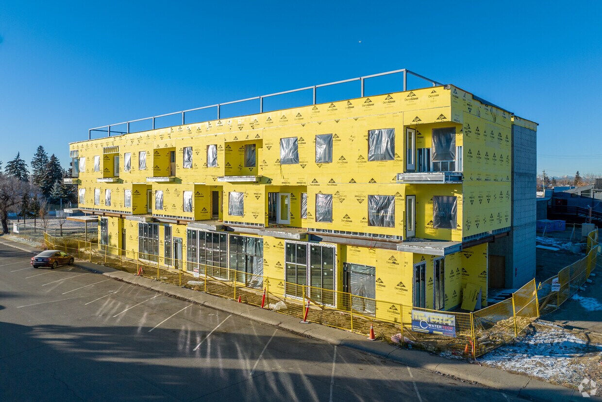 November 2023 - 1823 37 St SE