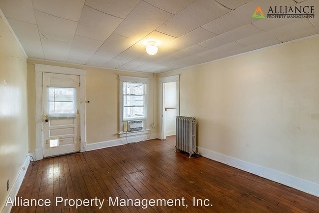 Building Photo - 830 Moro St