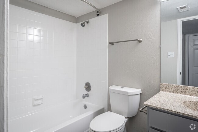 1HAB, 1BA - 720 ft² - Aven West