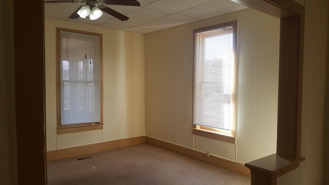 Foto del edificio - 2 bedroom 1 bath home