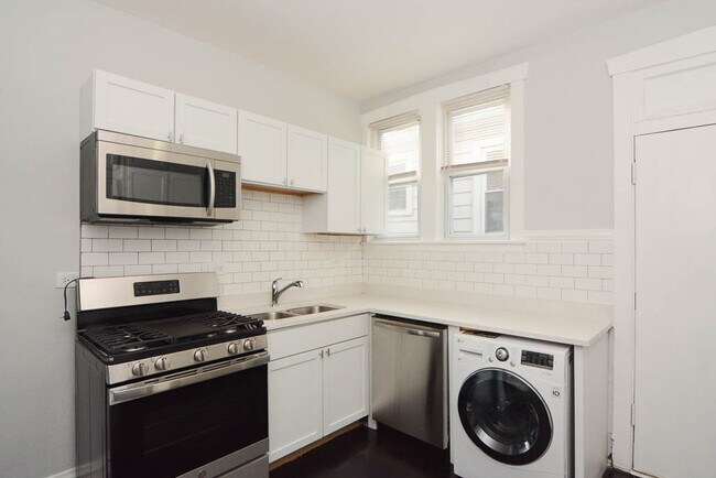 Foto del edificio - 2552 N Kildare Ave