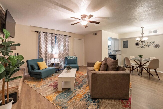 Foto del edificio - 8601 Memphis Dr
