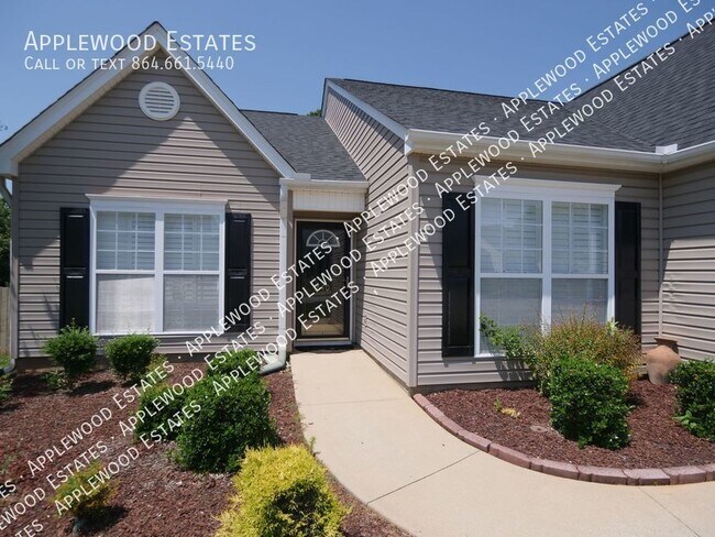 Building Photo - 640 Cromwell Dr