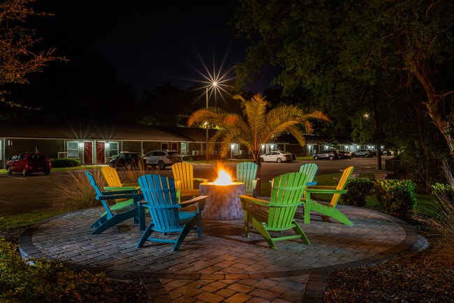 Building Photo - The Hammocks By Butler