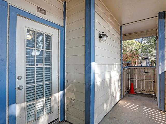 Building Photo - 1601 Marsh Ln