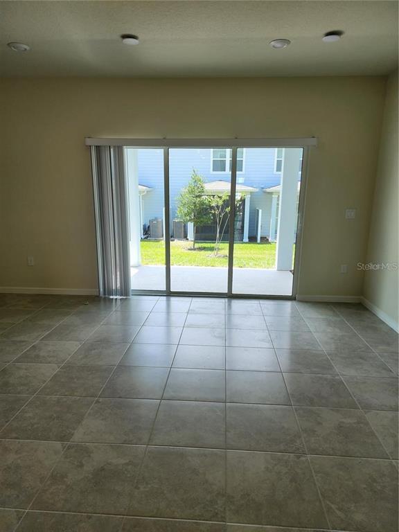 Foto del edificio - 2714 Fetching Trl