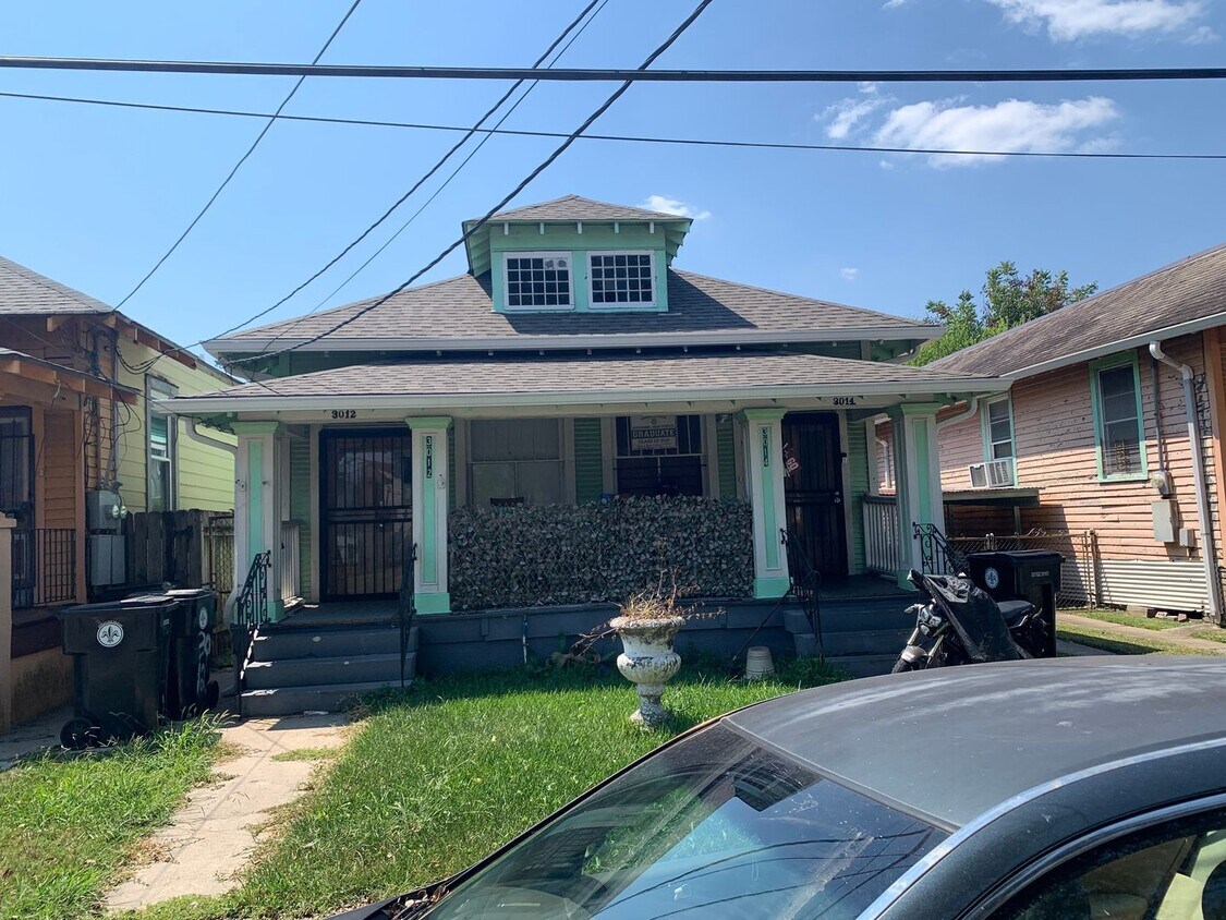 Foto principal - 3012 Delachaise St